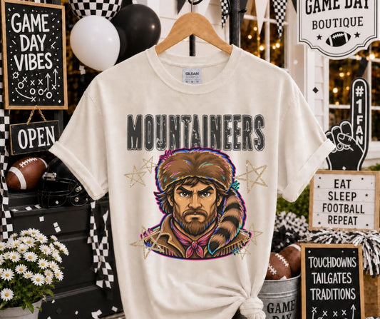 Mountaineers (Grunge Varsity Mascot) - DTF