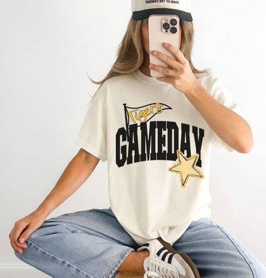 Tigers - Yellow Gold/Black (Game Day Flag Mascots) - DTF