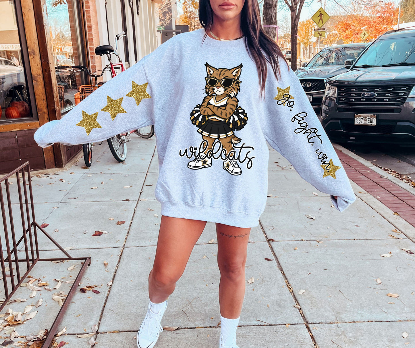 Wildcats - Vegas Gold/Black (Cheer Star Mascot) - DTF